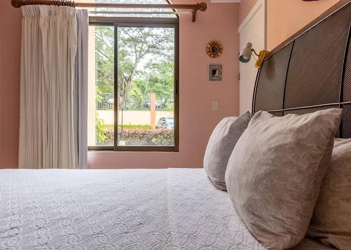 Sunrise 17-tropical Three Bedroom Condo! Tamarindo