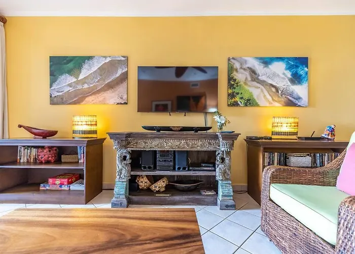 Apartment Sunrise 17-tropical Three Bedroom Condo!