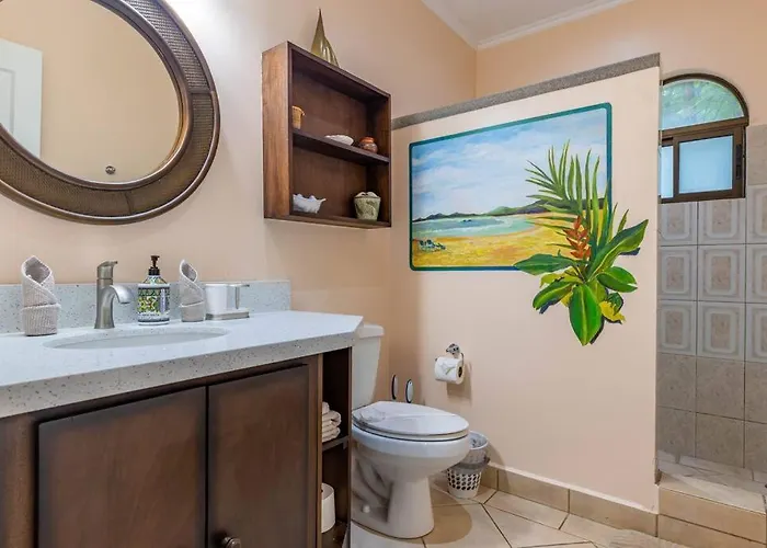 Apartment Sunrise 17-tropical Three Bedroom Condo! *