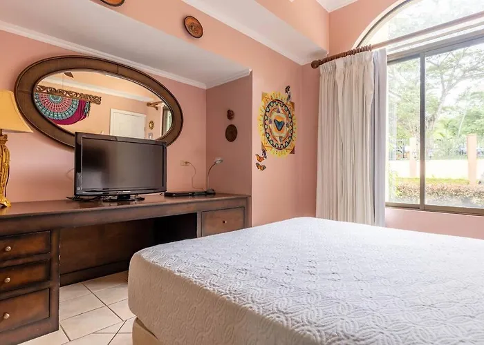 Apartment Sunrise 17-tropical Three Bedroom Condo! *