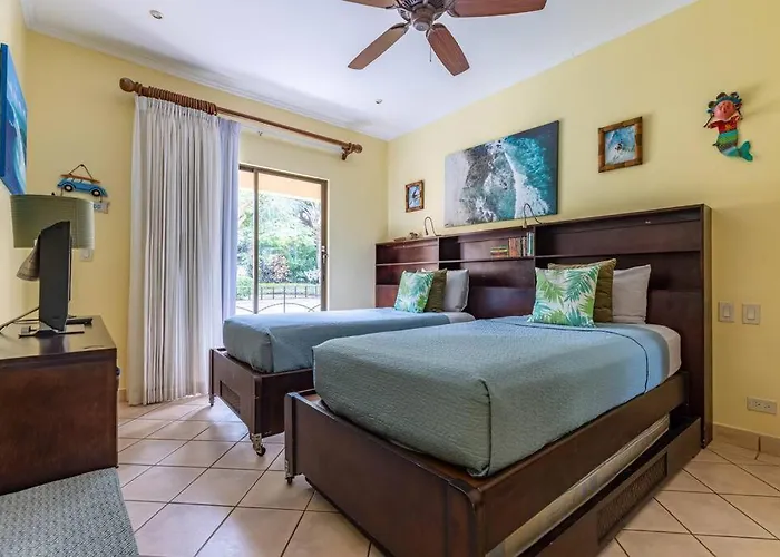 Apartment Sunrise 17-tropical Three Bedroom Condo! Tamarindo
