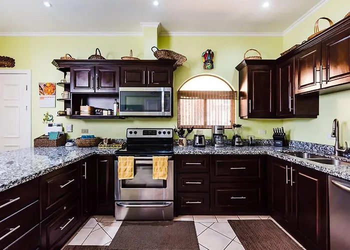 Sunrise 17-tropical Three Bedroom Condo! Apartment Tamarindo